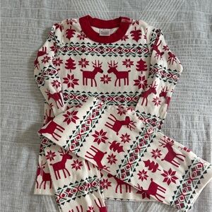 Hanna Andersson Deer Dear Red and Cream Reindeer Pajama Set